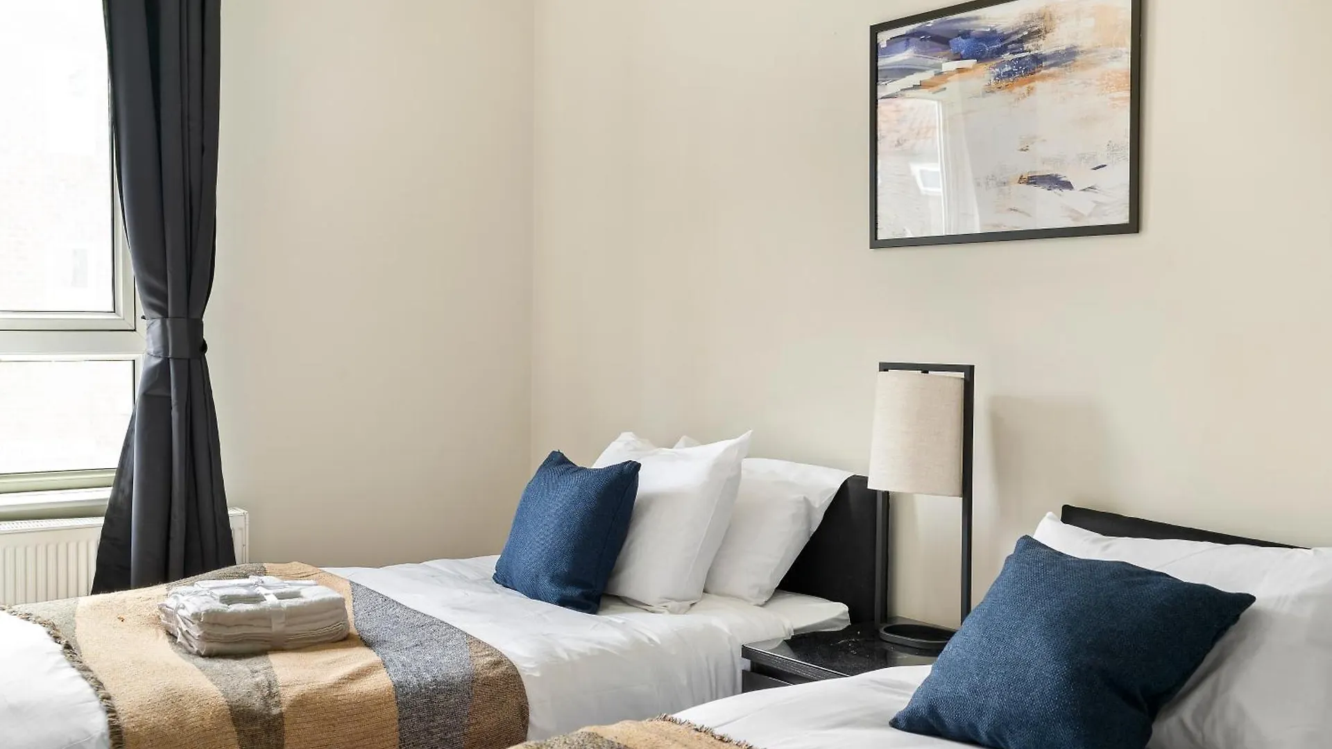 London Greenwich Zone 2 Apartment 5 Beds 2 Bath Free Parking