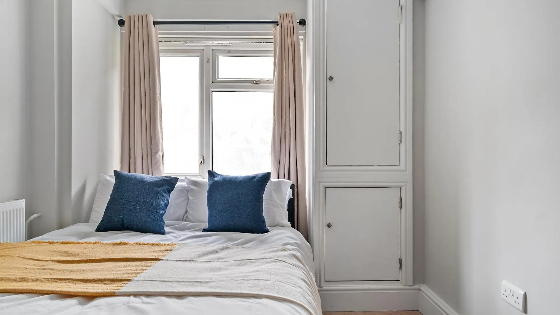 London Greenwich Zone 2 Apartment 5 Beds 2 Bath Free Parking